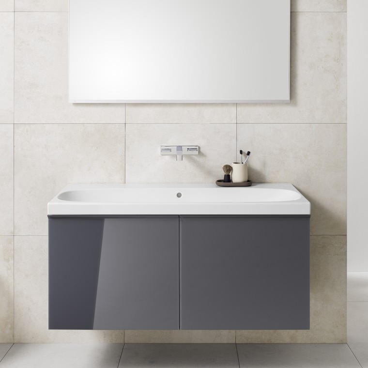 Kupaonska linija Geberit Acanto napravljena od drva Kupaonska linija Geberit Acanto napravljena od drva