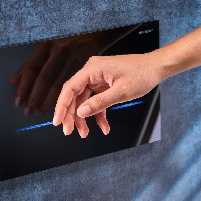 Geberit Sigma80 s beskontaktnim aktiviranjem