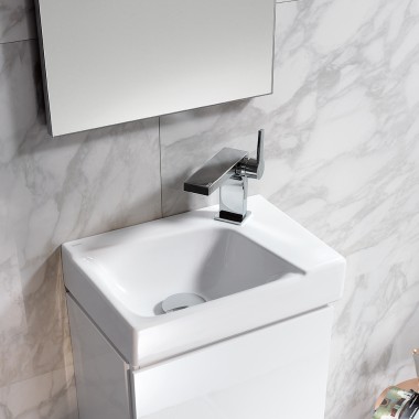 Geberit Xeno² umivaonik u gostinskoj kupaonici. Geberit Xeno² umivaonik u gostinskoj kupaonici.