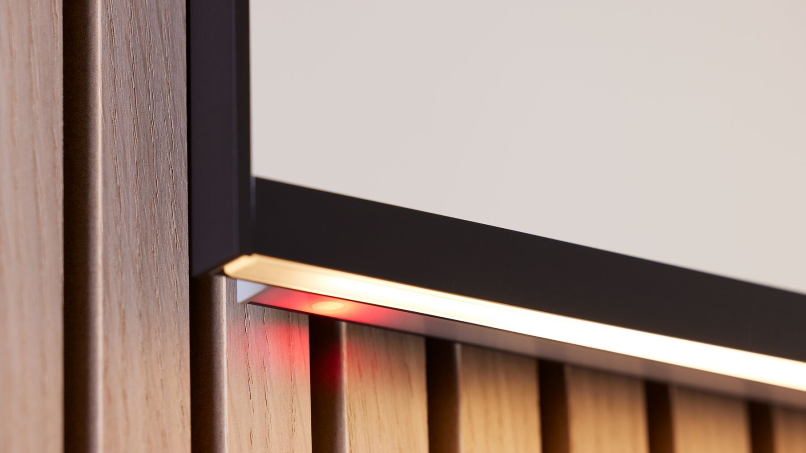 Geberit Option Plus Square ogledalo (© Geberit) Geberit Option Plus Square ogledalo (© Geberit)