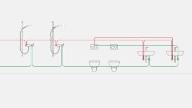 Primjer cjevovoda pitke vode za način intervalnog ispiranja s Geberit sanitarnim ispiranjem integriranim u ugradbeni vodokotlić