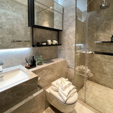 Kupaonice za goste nude potreban luksuz (© Guocoland Limited)