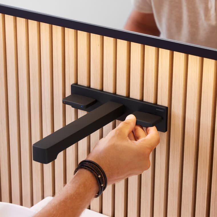 Geberit ONE crne slavine su u modi (© Geberit) Geberit ONE crne slavine su u modi (© Geberit)